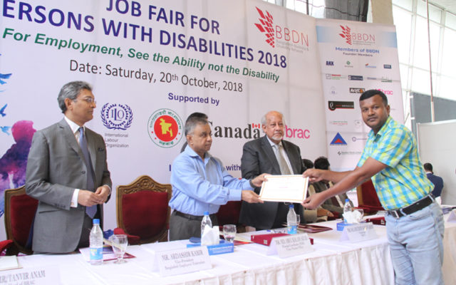 Certificate distribution to participants.
