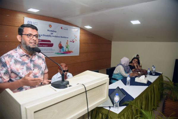 Mr. Md. Shamim Kabir, Vice President of Dinajpur Chamber of Commerce and Industry, delivering speech.