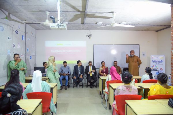 Abdul Hakim, Principal, Skill Jobs (Daffodil Group), delivering his speech.